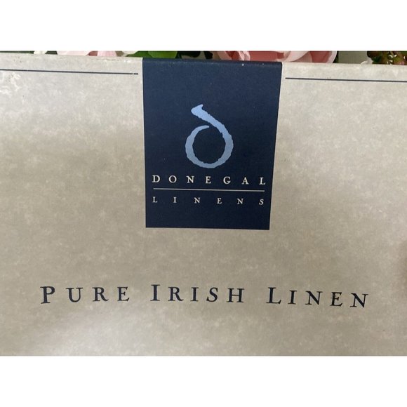 2 Vintage Donegal Pure Irish Linen Cream Guest Towels Embroidered Original Box - Picture 16 of 16